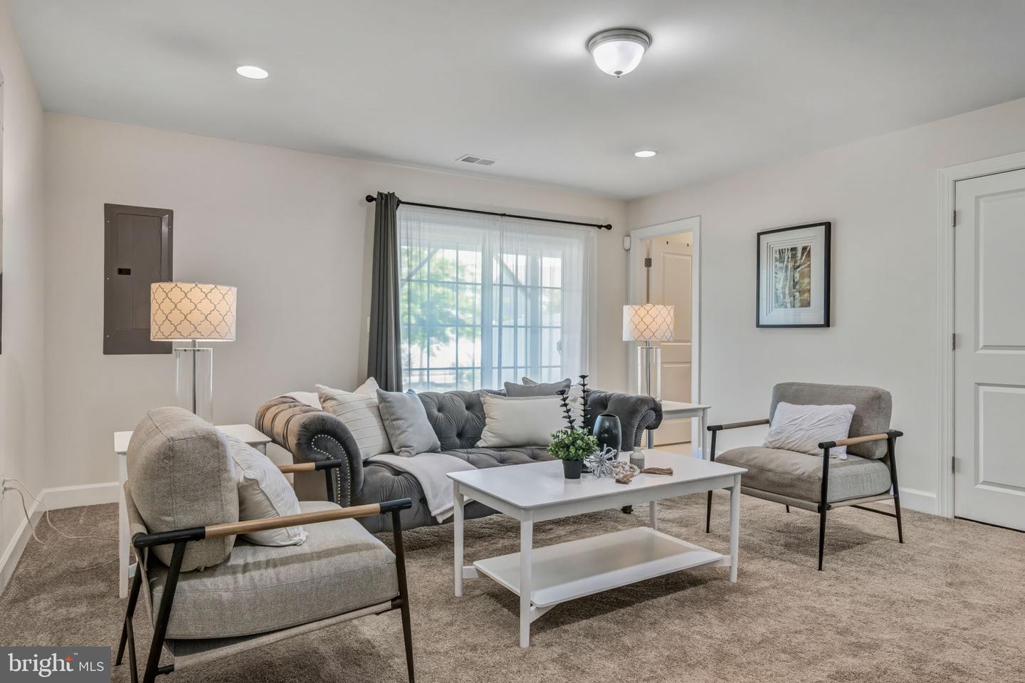 10575 HINTON WAY, MANASSAS, Virginia 20112, 3 Bedrooms Bedrooms, ,2 BathroomsBathrooms,Residential,For sale,10575 HINTON WAY,VAPW2093784 MLS # VAPW2093784