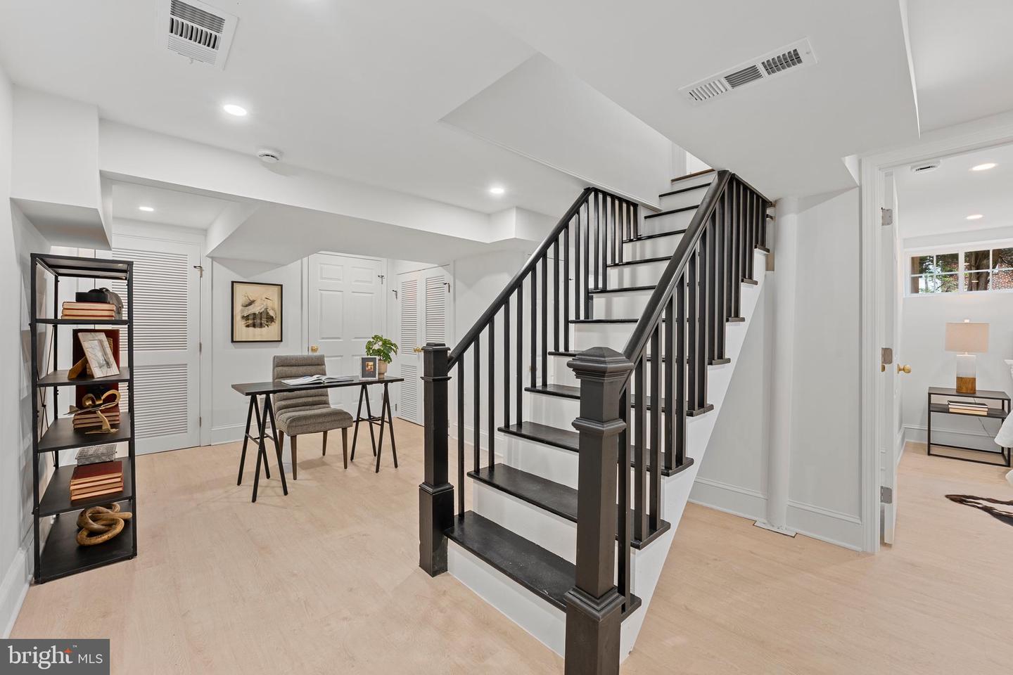 1635 PRIMROSE RD NW, WASHINGTON, District Of Columbia 20012, 4 Bedrooms Bedrooms, ,3 BathroomsBathrooms,Residential,For sale,1635 PRIMROSE RD NW,DCDC2198748 MLS # DCDC2198748