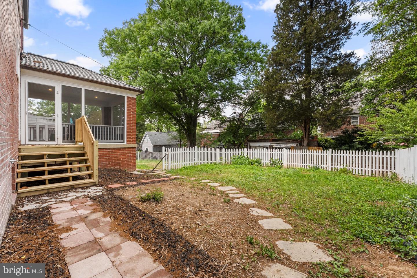 1635 PRIMROSE RD NW, WASHINGTON, District Of Columbia 20012, 4 Bedrooms Bedrooms, ,3 BathroomsBathrooms,Residential,For sale,1635 PRIMROSE RD NW,DCDC2198748 MLS # DCDC2198748