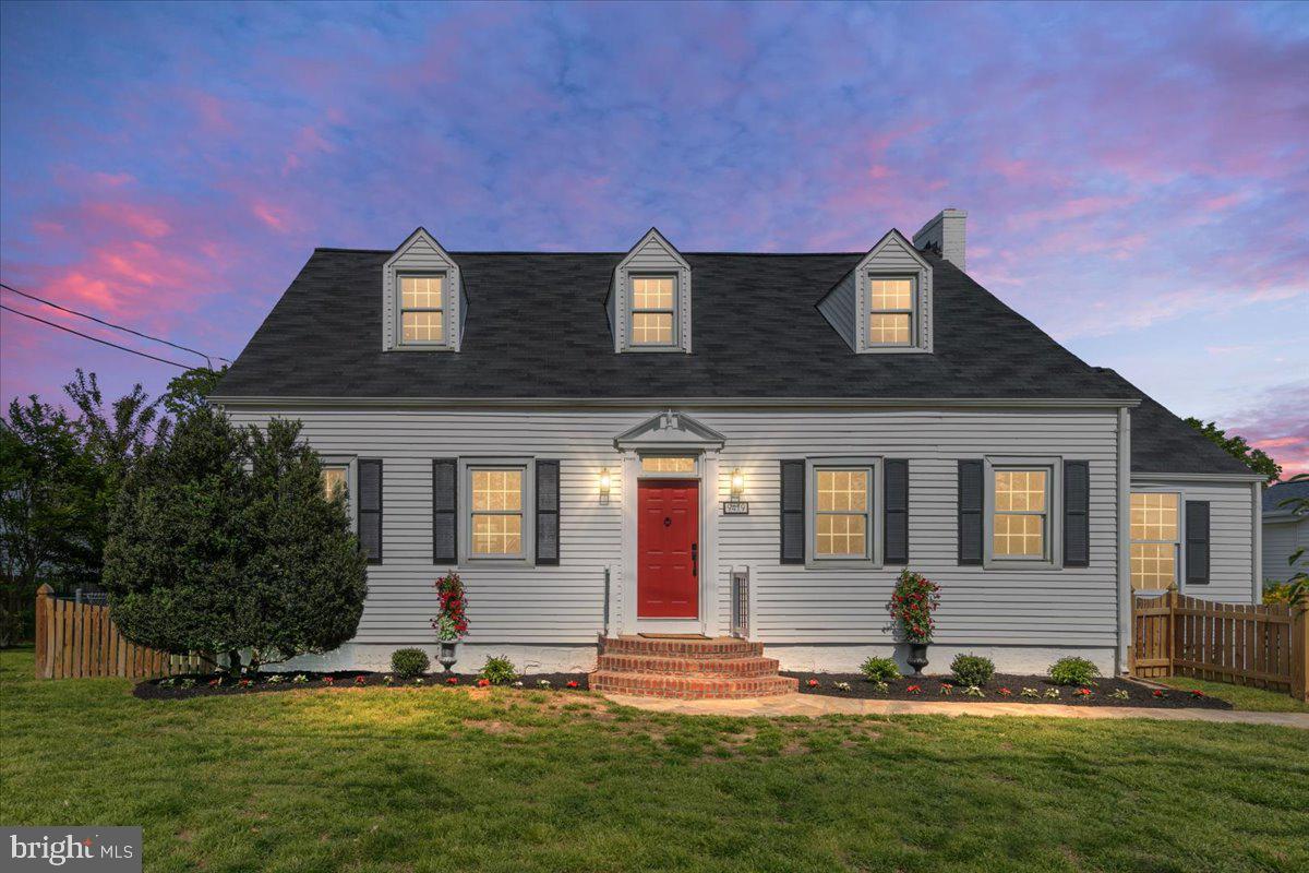 9419 OX RD, LORTON, Virginia 22079, 5 Bedrooms Bedrooms, ,3 BathroomsBathrooms,Residential,For sale,9419 OX RD,VAFX2238126 MLS # VAFX2238126