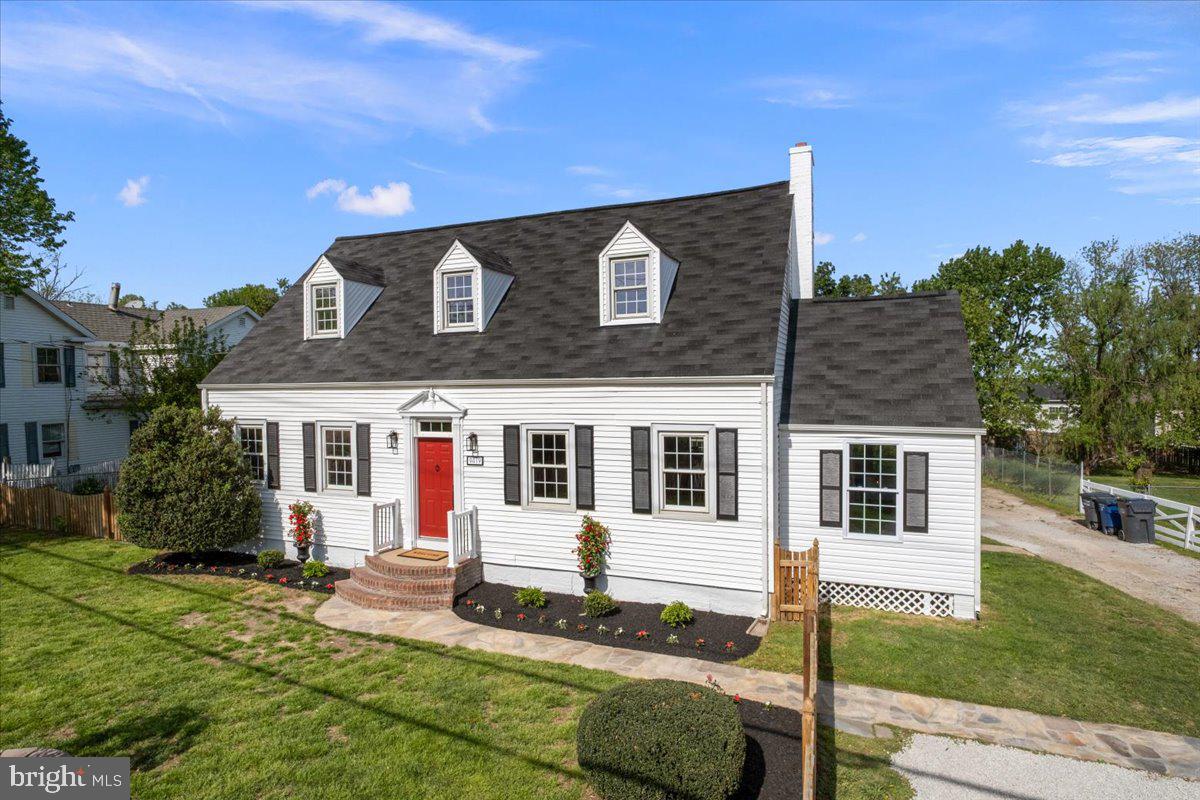 9419 OX RD, LORTON, Virginia 22079, 5 Bedrooms Bedrooms, ,3 BathroomsBathrooms,Residential,For sale,9419 OX RD,VAFX2238126 MLS # VAFX2238126