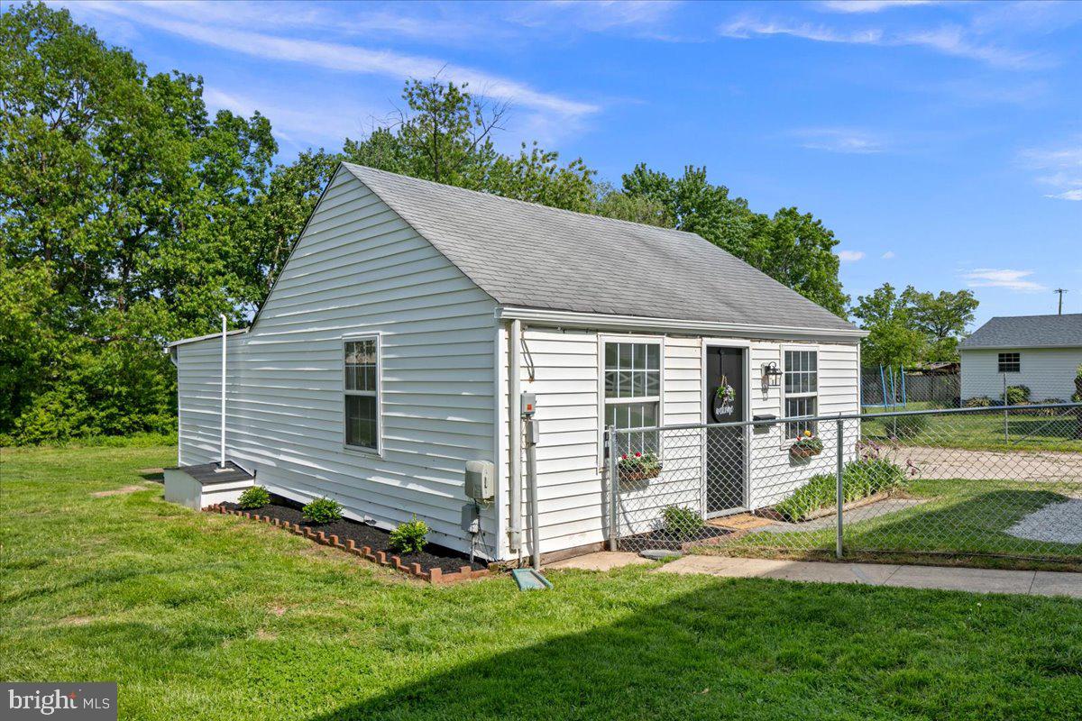 9419 OX RD, LORTON, Virginia 22079, 5 Bedrooms Bedrooms, ,3 BathroomsBathrooms,Residential,For sale,9419 OX RD,VAFX2238126 MLS # VAFX2238126