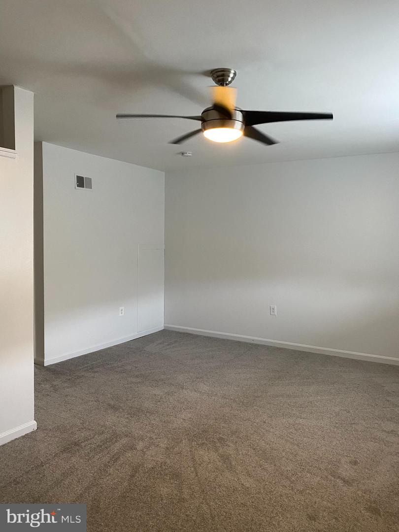 4664 CONWELL DR, ANNANDALE, Virginia 22003, 2 Bedrooms Bedrooms, ,2 BathroomsBathrooms,Residential,For sale,4664 CONWELL DR,VAFX2238358 MLS # VAFX2238358