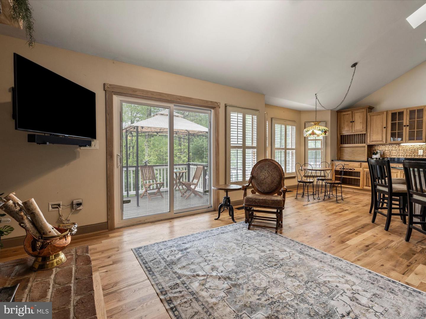 401 WHITHAM DR, GORE, Virginia 22637, 4 Bedrooms Bedrooms, ,3 BathroomsBathrooms,Residential,For sale,401 WHITHAM DR,VAFV2033874 MLS # VAFV2033874