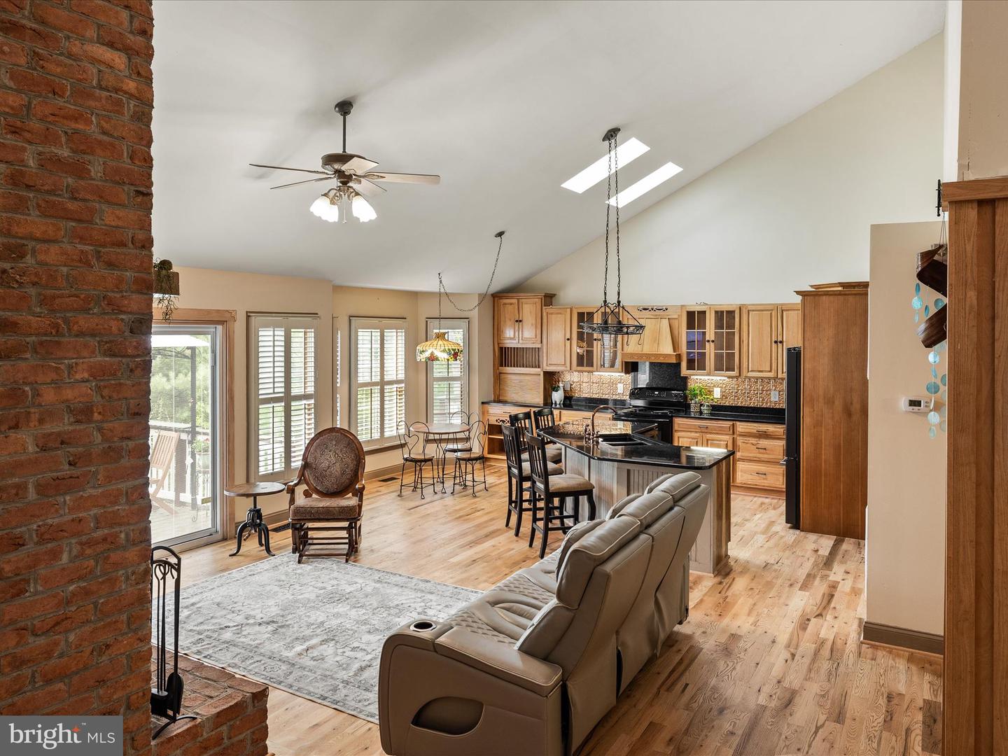 401 WHITHAM DR, GORE, Virginia 22637, 4 Bedrooms Bedrooms, ,3 BathroomsBathrooms,Residential,For sale,401 WHITHAM DR,VAFV2033874 MLS # VAFV2033874
