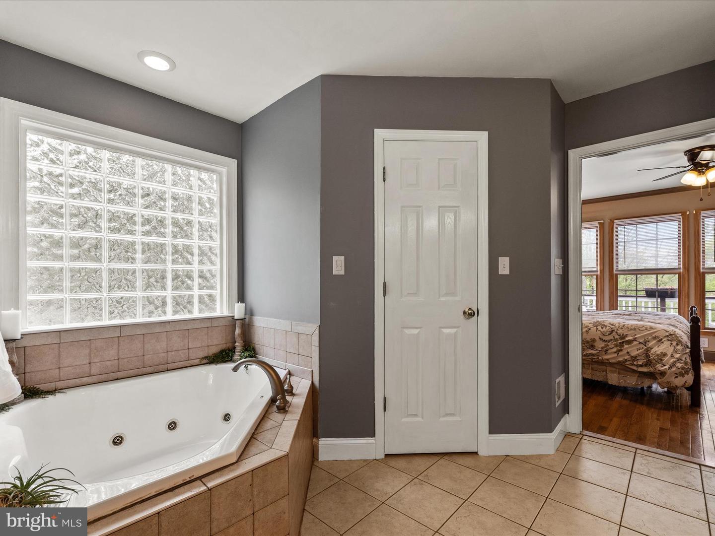401 WHITHAM DR, GORE, Virginia 22637, 4 Bedrooms Bedrooms, ,3 BathroomsBathrooms,Residential,For sale,401 WHITHAM DR,VAFV2033874 MLS # VAFV2033874