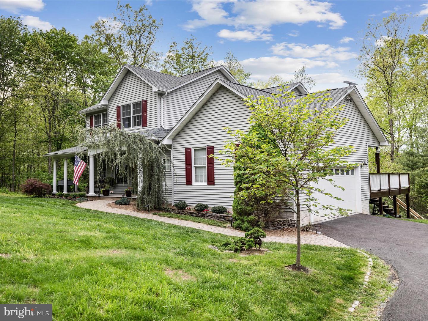 401 WHITHAM DR, GORE, Virginia 22637, 4 Bedrooms Bedrooms, ,3 BathroomsBathrooms,Residential,For sale,401 WHITHAM DR,VAFV2033874 MLS # VAFV2033874