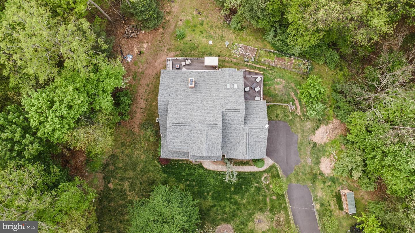 401 WHITHAM DR, GORE, Virginia 22637, 4 Bedrooms Bedrooms, ,3 BathroomsBathrooms,Residential,For sale,401 WHITHAM DR,VAFV2033874 MLS # VAFV2033874