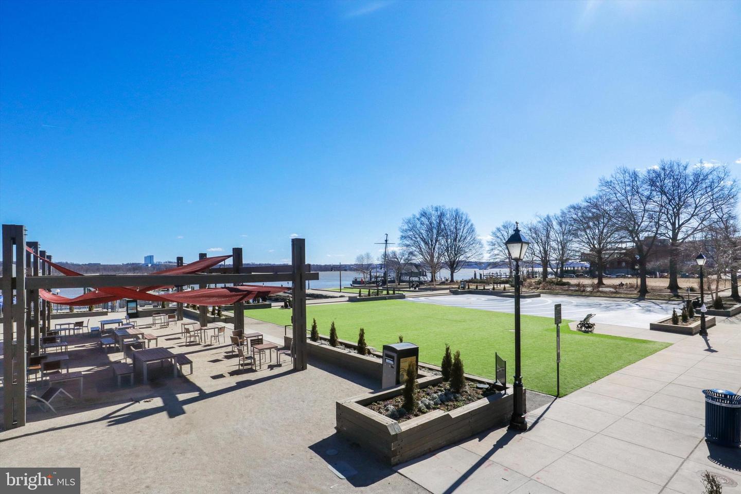604 BASHFORD LN #2131, ALEXANDRIA, Virginia 22314, 2 Bedrooms Bedrooms, ,1 BathroomBathrooms,Residential,For sale,604 BASHFORD LN #2131,VAAX2044876 MLS # VAAX2044876