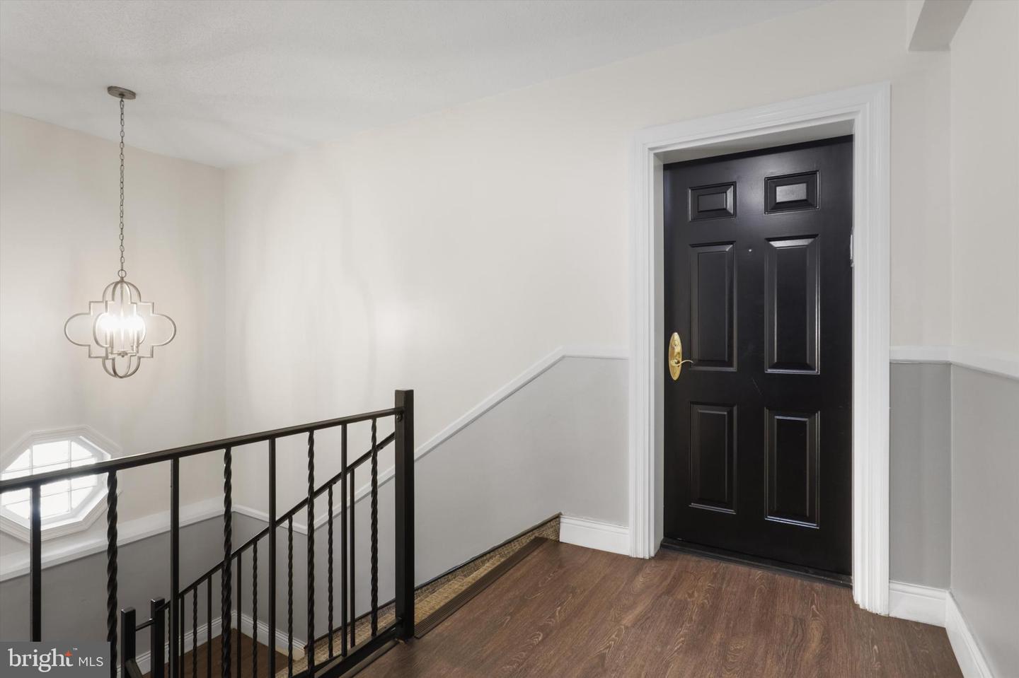 604 BASHFORD LN #2131, ALEXANDRIA, Virginia 22314, 2 Bedrooms Bedrooms, ,1 BathroomBathrooms,Residential,For sale,604 BASHFORD LN #2131,VAAX2044876 MLS # VAAX2044876