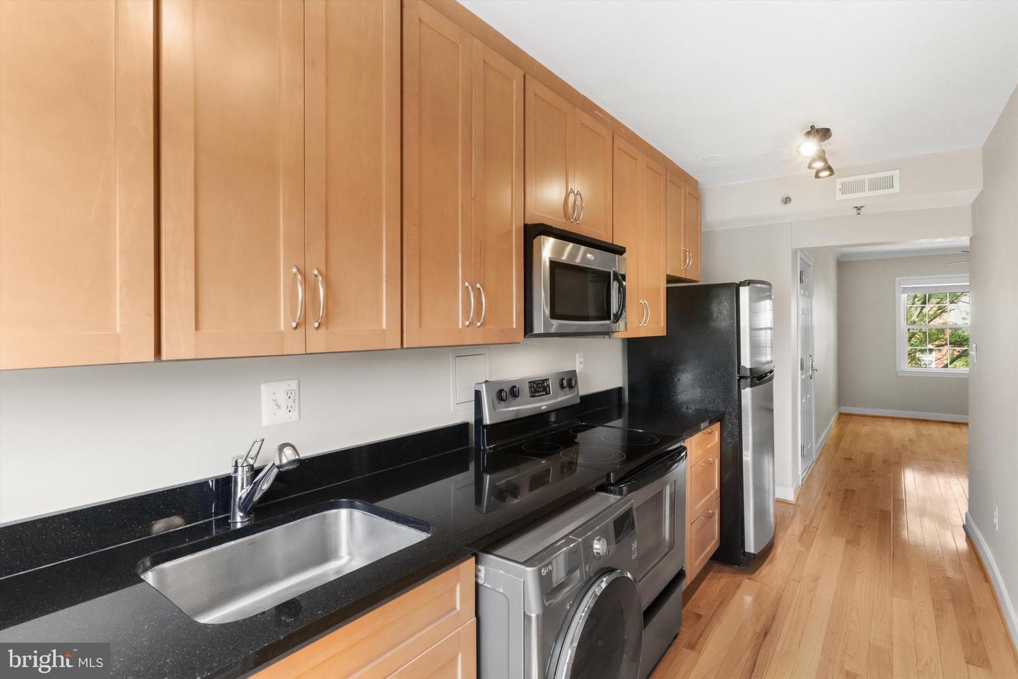 604 BASHFORD LN #2131, ALEXANDRIA, Virginia 22314, 2 Bedrooms Bedrooms, ,1 BathroomBathrooms,Residential,For sale,604 BASHFORD LN #2131,VAAX2044876 MLS # VAAX2044876