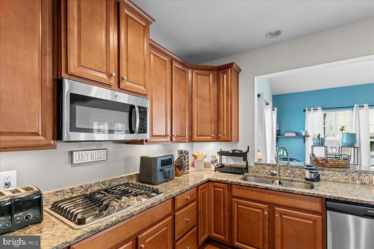 10 WARBLER CT, STAFFORD, Virginia 22554, 6 Bedrooms Bedrooms, ,3 BathroomsBathrooms,Residential,For sale,10 WARBLER CT,VAST2038426 MLS # VAST2038426