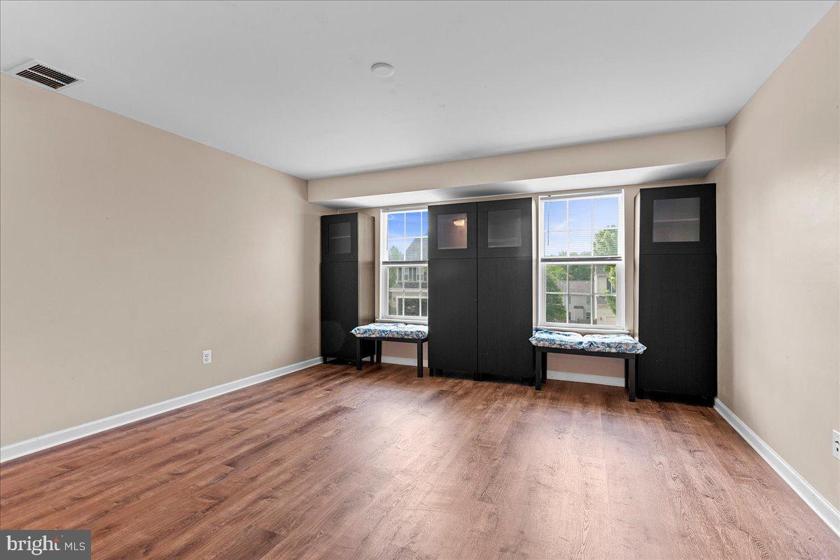 10 WARBLER CT, STAFFORD, Virginia 22554, 6 Bedrooms Bedrooms, ,3 BathroomsBathrooms,Residential,For sale,10 WARBLER CT,VAST2038426 MLS # VAST2038426