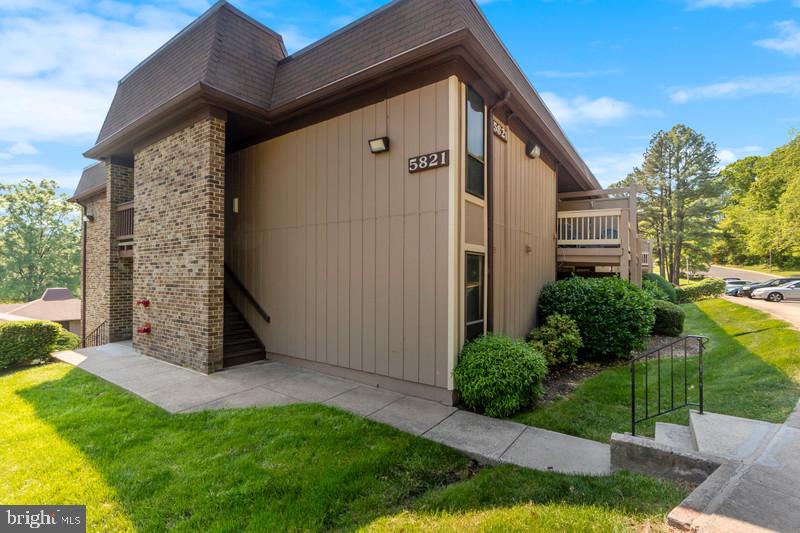 5821 ROYAL RIDGE DR #F, SPRINGFIELD, Virginia 22152, 2 Bedrooms Bedrooms, ,1 BathroomBathrooms,Residential,For sale,5821 ROYAL RIDGE DR #F,VAFX2237942 MLS # VAFX2237942