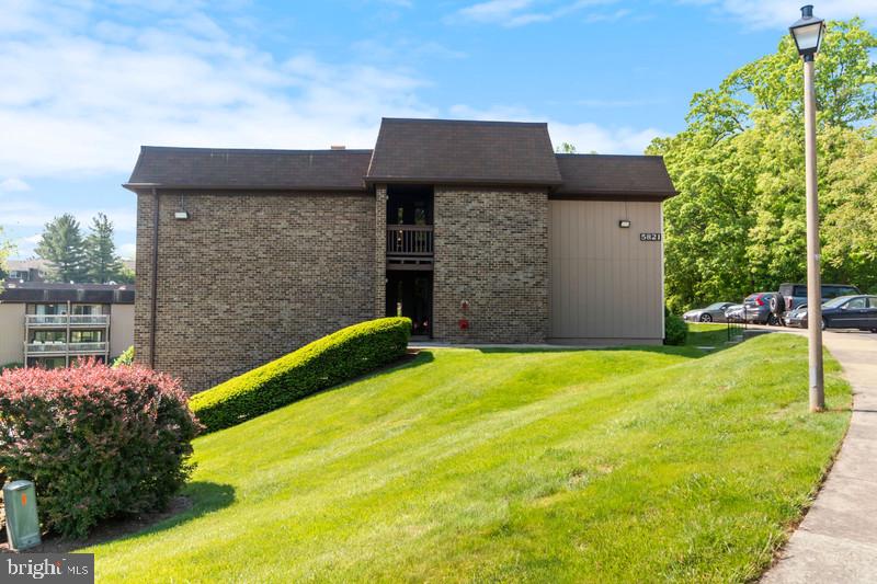 5821 ROYAL RIDGE DR #F, SPRINGFIELD, Virginia 22152, 2 Bedrooms Bedrooms, ,1 BathroomBathrooms,Residential,For sale,5821 ROYAL RIDGE DR #F,VAFX2237942 MLS # VAFX2237942