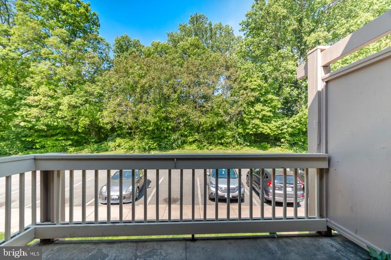 5821 ROYAL RIDGE DR #F, SPRINGFIELD, Virginia 22152, 2 Bedrooms Bedrooms, ,1 BathroomBathrooms,Residential,For sale,5821 ROYAL RIDGE DR #F,VAFX2237942 MLS # VAFX2237942