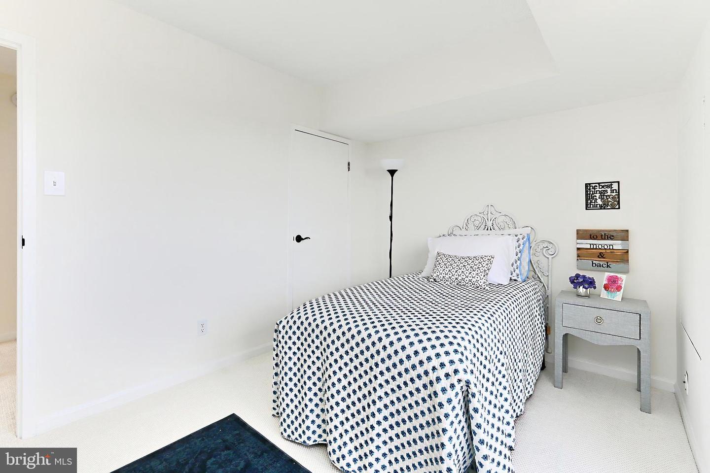 5300 COLUMBIA PIKE #902, ARLINGTON, Virginia 22204, 3 Bedrooms Bedrooms, 6 Rooms Rooms,2 BathroomsBathrooms,Residential,For sale,5300 COLUMBIA PIKE #902,VAAR2056982 MLS # VAAR2056982