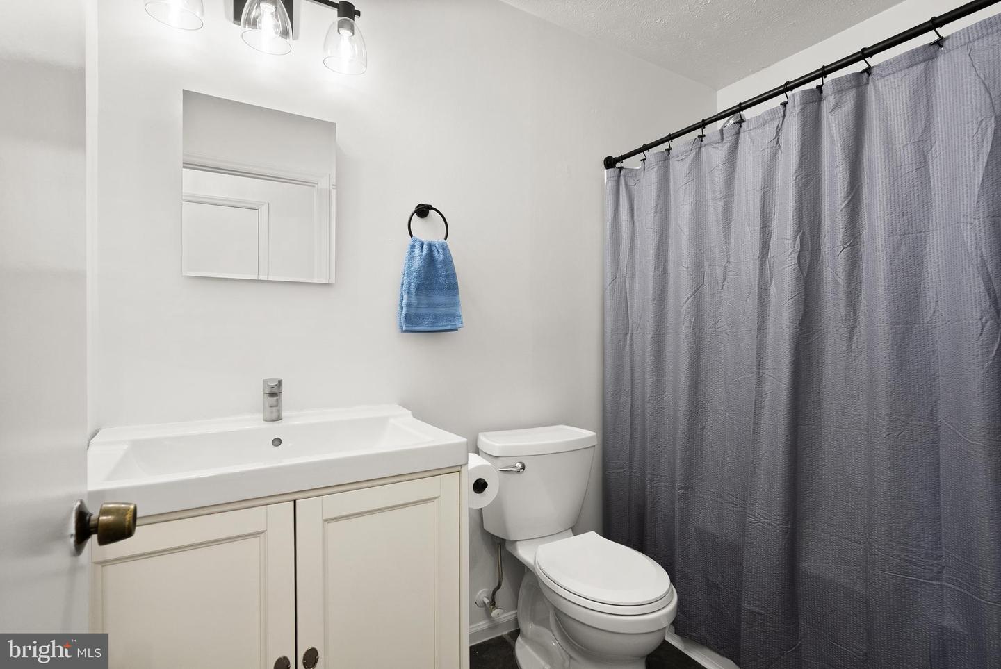 11013 TOWER PL, MANASSAS, Virginia 20109, 3 Bedrooms Bedrooms, ,2 BathroomsBathrooms,Residential,For sale,11013 TOWER PL,VAPW2093648 MLS # VAPW2093648