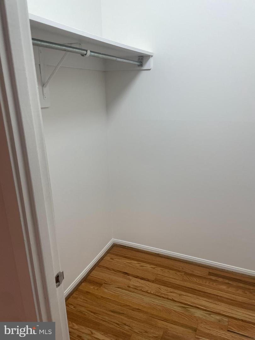 8370 GREENSBORO DR #702, MCLEAN, Virginia 22102, 1 Bedroom Bedrooms, ,1 BathroomBathrooms,Residential,For sale,8370 GREENSBORO DR #702,VAFX2238446 MLS # VAFX2238446