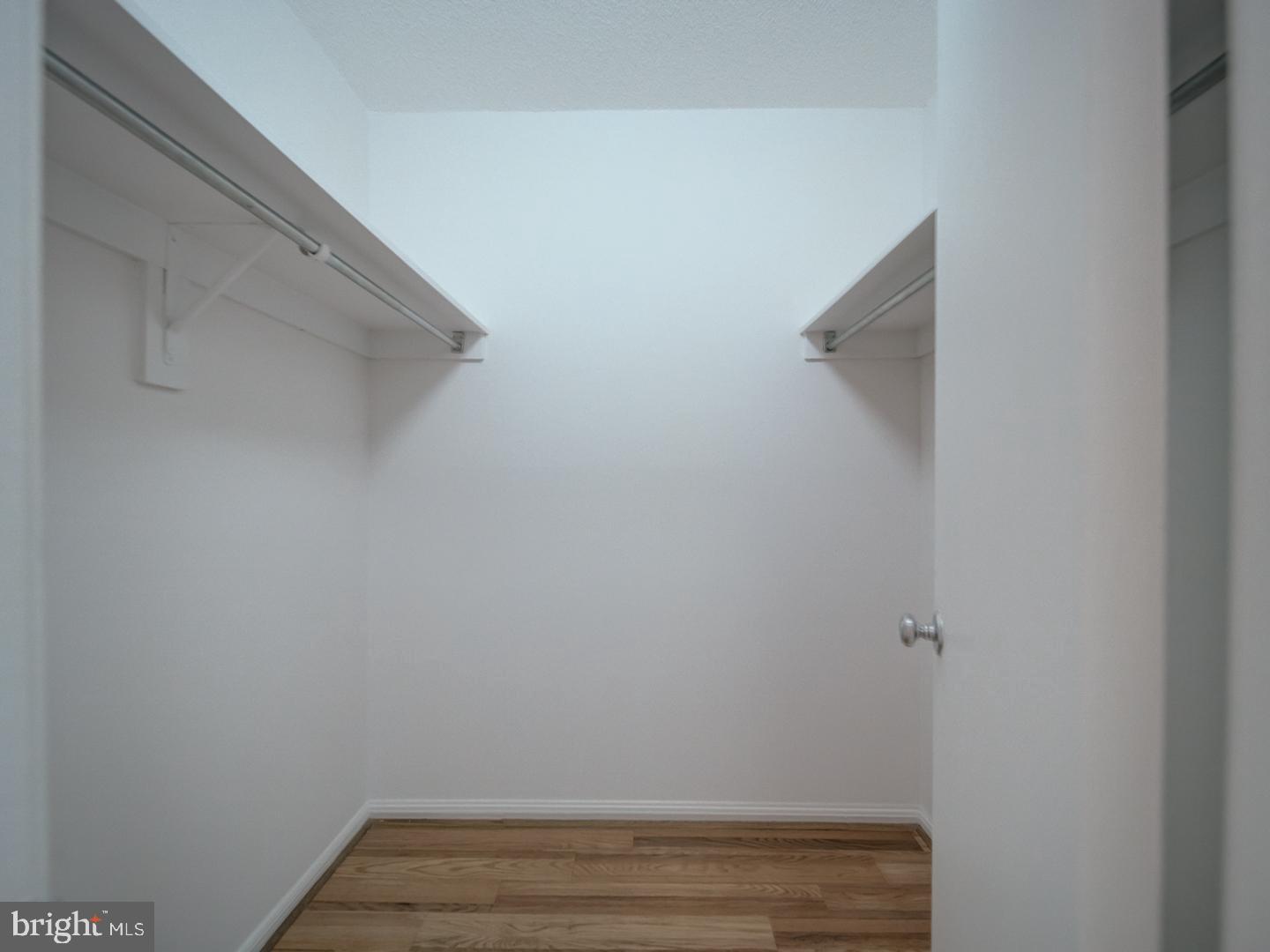 8370 GREENSBORO DR #702, MCLEAN, Virginia 22102, 1 Bedroom Bedrooms, ,1 BathroomBathrooms,Residential,For sale,8370 GREENSBORO DR #702,VAFX2238446 MLS # VAFX2238446
