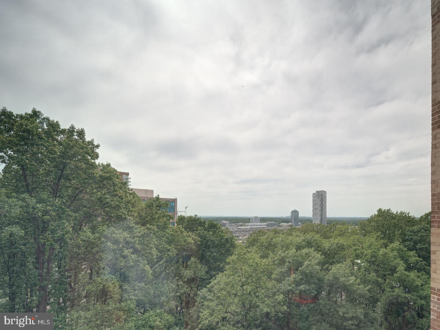 8370 GREENSBORO DR #702, MCLEAN, Virginia 22102, 1 Bedroom Bedrooms, ,1 BathroomBathrooms,Residential,For sale,8370 GREENSBORO DR #702,VAFX2238446 MLS # VAFX2238446