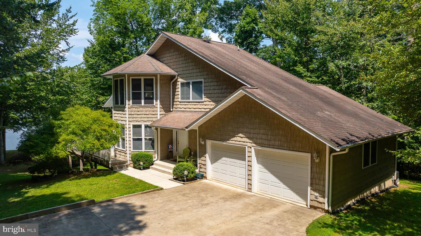 157 COOKE LN, BUMPASS, Virginia 23024, 3 Bedrooms Bedrooms, 12 Rooms Rooms,2 BathroomsBathrooms,Residential,For sale,157 COOKE LN,VALA2007788 MLS # VALA2007788