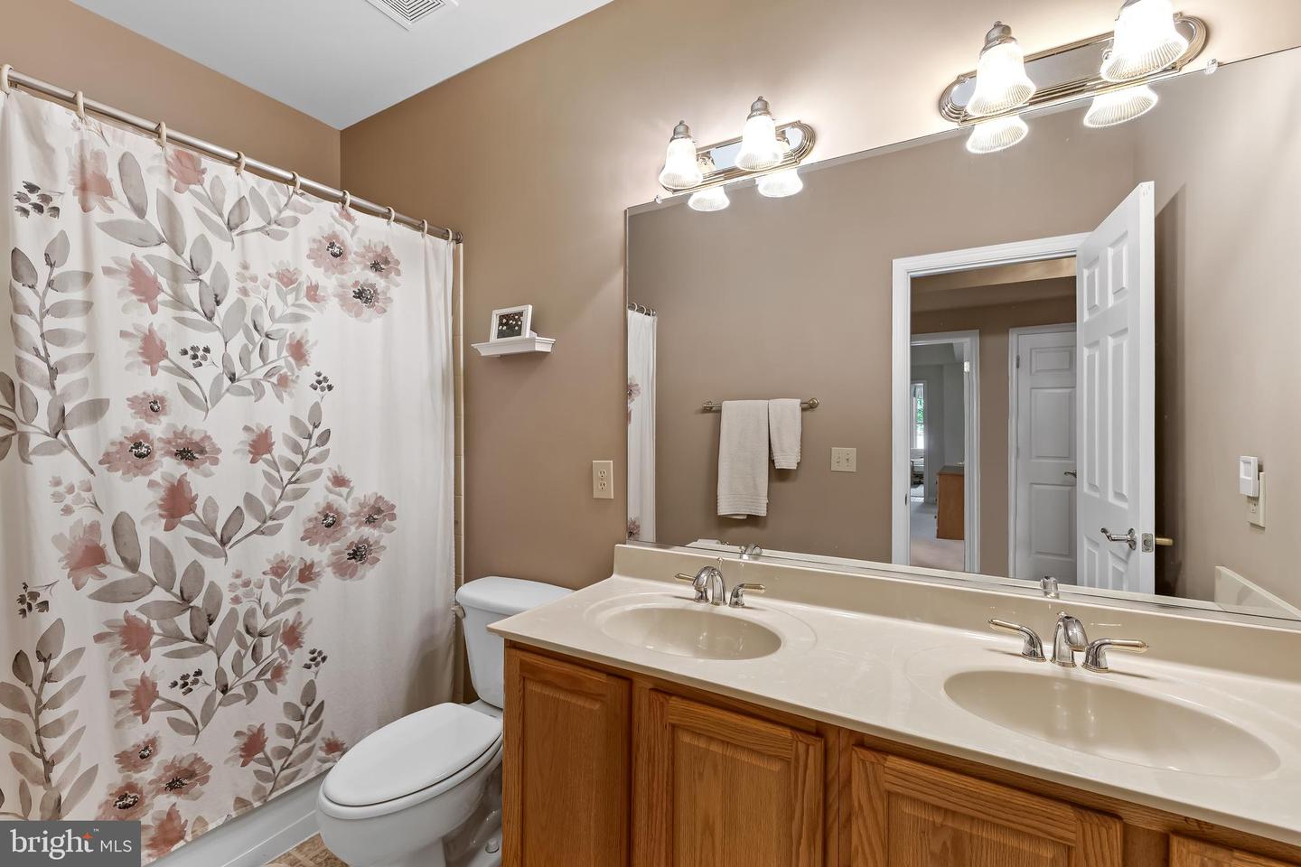 157 COOKE LN, BUMPASS, Virginia 23024, 3 Bedrooms Bedrooms, 12 Rooms Rooms,2 BathroomsBathrooms,Residential,For sale,157 COOKE LN,VALA2007788 MLS # VALA2007788