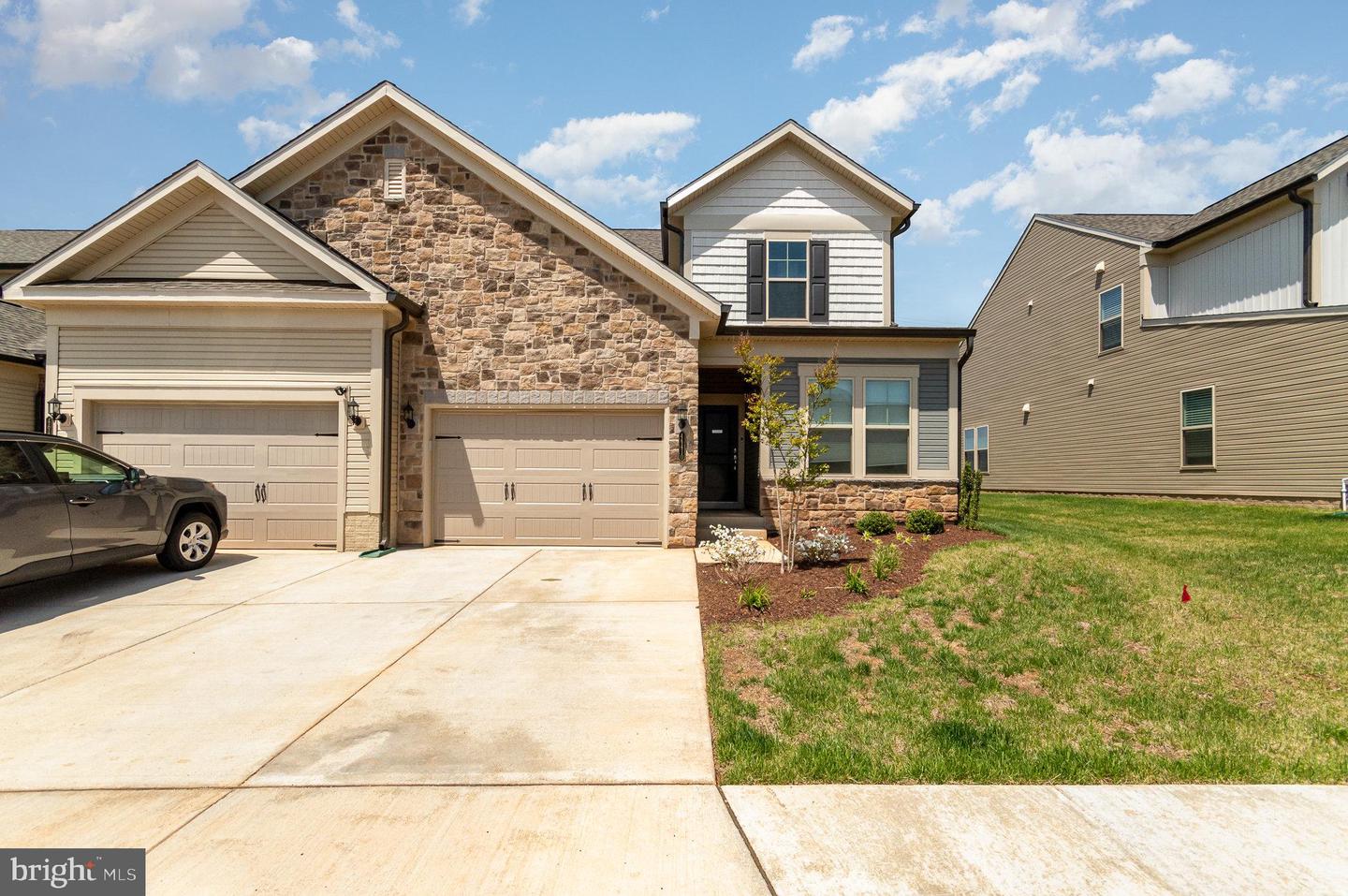 46410 BLACKROCK SUMMIT TER, STERLING, Virginia 20164, 3 Bedrooms Bedrooms, ,3 BathroomsBathrooms,Residential,For sale,46410 BLACKROCK SUMMIT TER,VALO2095498 MLS # VALO2095498