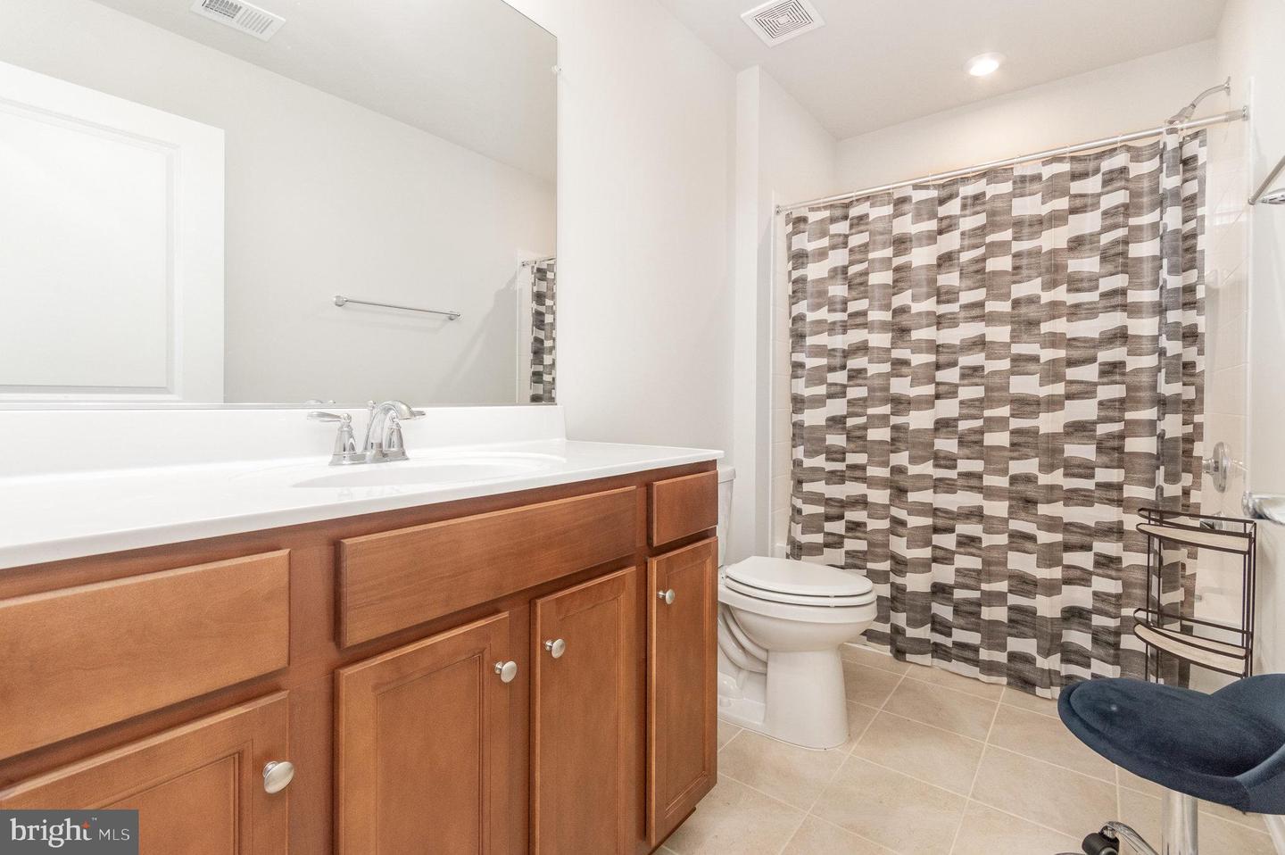 46410 BLACKROCK SUMMIT TER, STERLING, Virginia 20164, 3 Bedrooms Bedrooms, ,3 BathroomsBathrooms,Residential,For sale,46410 BLACKROCK SUMMIT TER,VALO2095498 MLS # VALO2095498