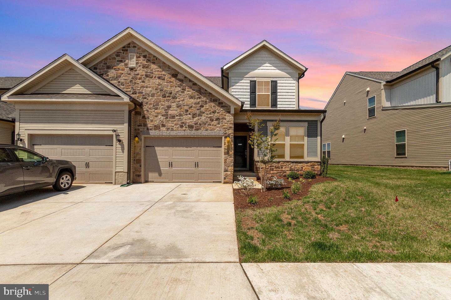 46410 BLACKROCK SUMMIT TER, STERLING, Virginia 20164, 3 Bedrooms Bedrooms, ,3 BathroomsBathrooms,Residential,For sale,46410 BLACKROCK SUMMIT TER,VALO2095498 MLS # VALO2095498