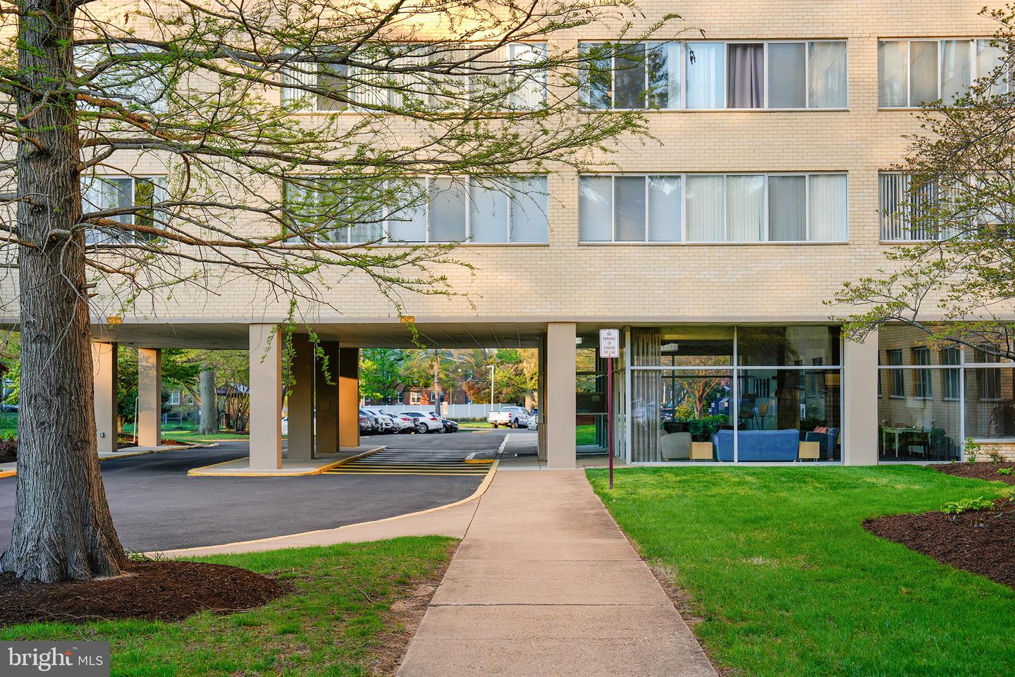 6641 WAKEFIELD DR #405, ALEXANDRIA, Virginia 22307, 1 Bedroom Bedrooms, ,1 BathroomBathrooms,Residential,For sale,6641 WAKEFIELD DR #405,VAFX2238502 MLS # VAFX2238502