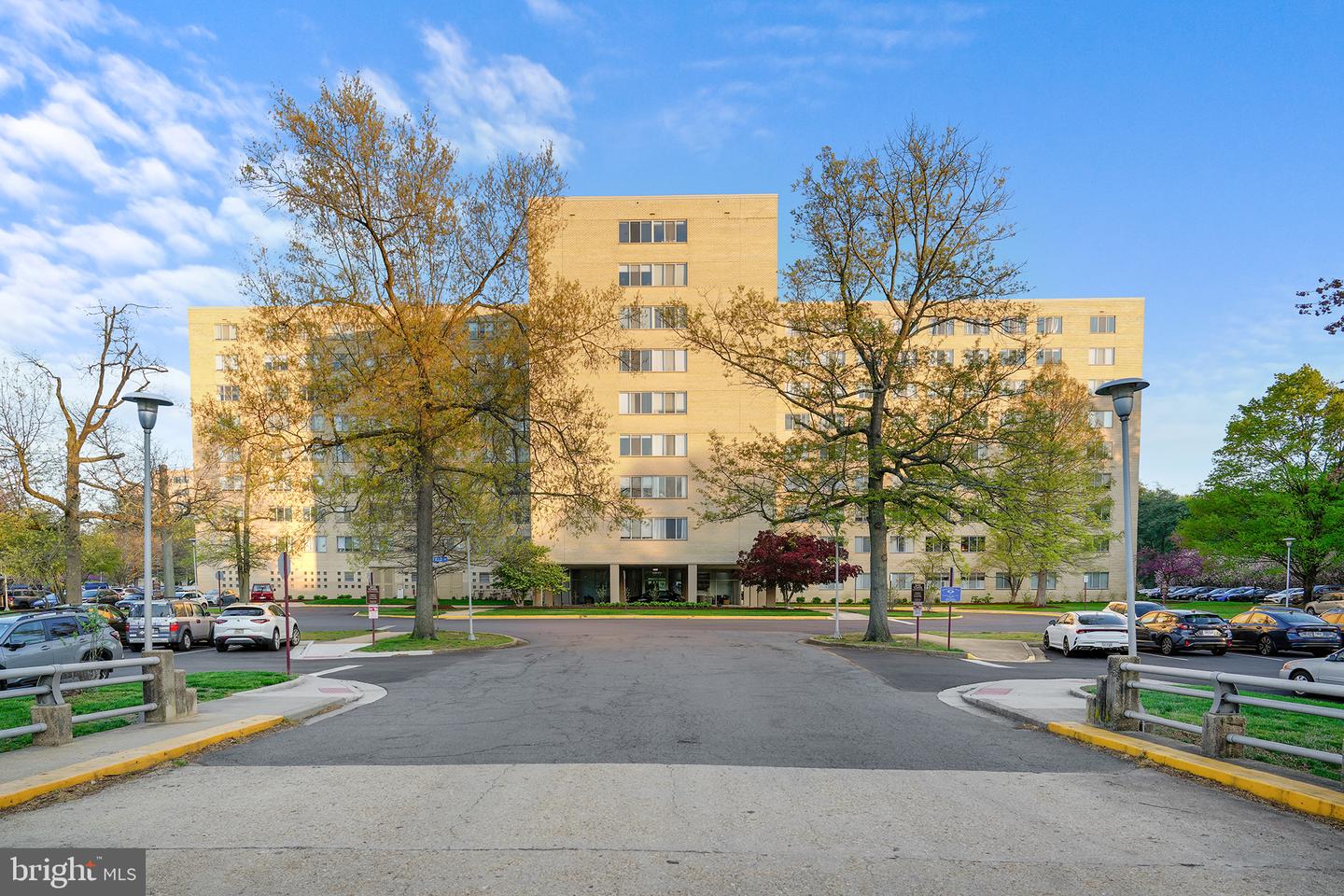 6641 WAKEFIELD DR #405, ALEXANDRIA, Virginia 22307, 1 Bedroom Bedrooms, ,1 BathroomBathrooms,Residential,For sale,6641 WAKEFIELD DR #405,VAFX2238502 MLS # VAFX2238502