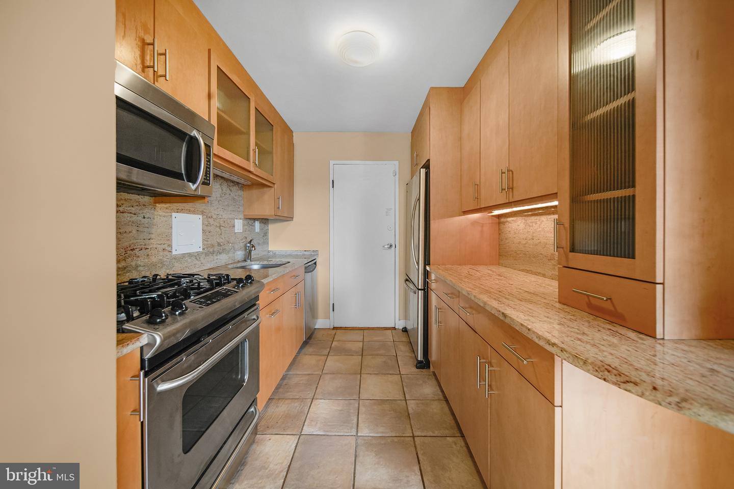 6641 WAKEFIELD DR #405, ALEXANDRIA, Virginia 22307, 1 Bedroom Bedrooms, ,1 BathroomBathrooms,Residential,For sale,6641 WAKEFIELD DR #405,VAFX2238502 MLS # VAFX2238502