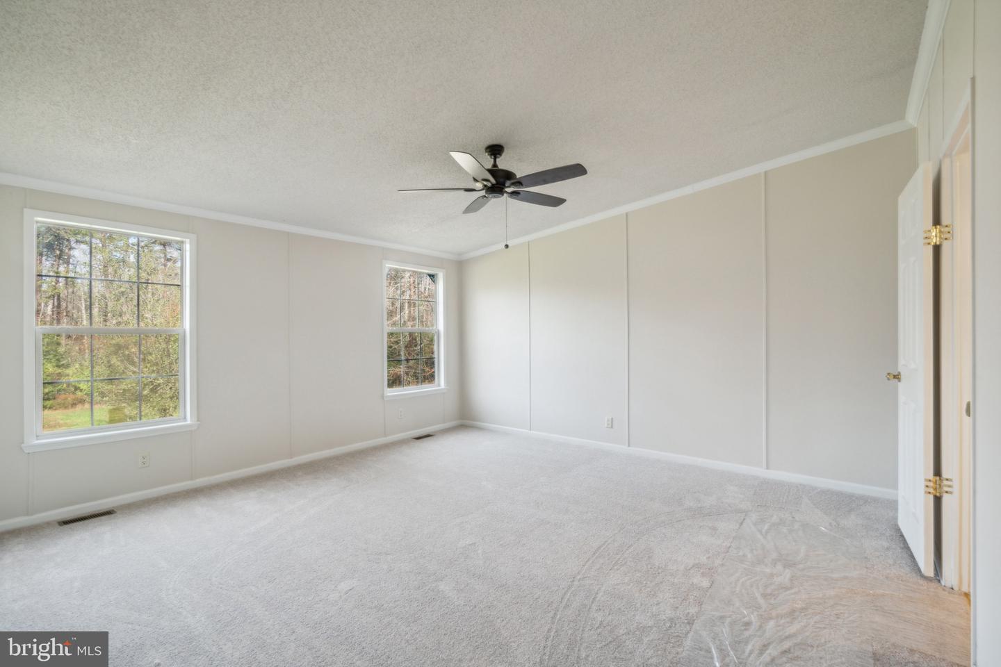 7211 LAKEWOOD LN, SPOTSYLVANIA, Virginia 22551, 4 Bedrooms Bedrooms, ,2 BathroomsBathrooms,Residential,For sale,7211 LAKEWOOD LN,VASP2032802 MLS # VASP2032802