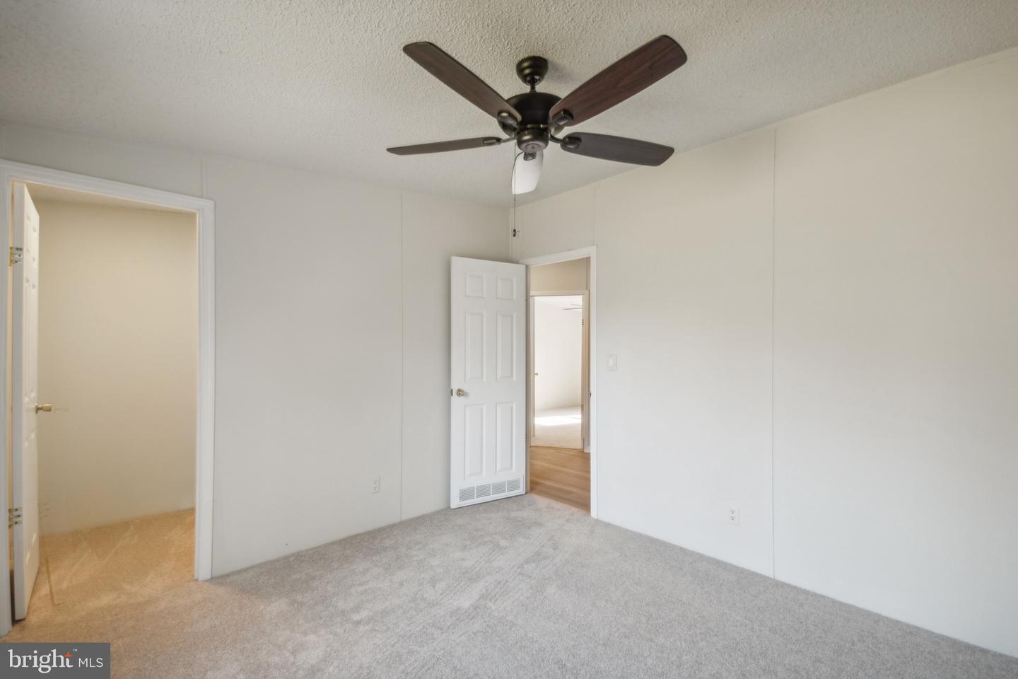 7211 LAKEWOOD LN, SPOTSYLVANIA, Virginia 22551, 4 Bedrooms Bedrooms, ,2 BathroomsBathrooms,Residential,For sale,7211 LAKEWOOD LN,VASP2032802 MLS # VASP2032802