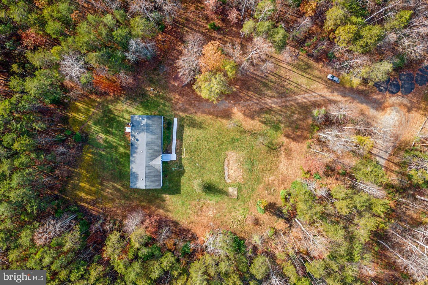 7211 LAKEWOOD LN, SPOTSYLVANIA, Virginia 22551, 4 Bedrooms Bedrooms, ,2 BathroomsBathrooms,Residential,For sale,7211 LAKEWOOD LN,VASP2032802 MLS # VASP2032802