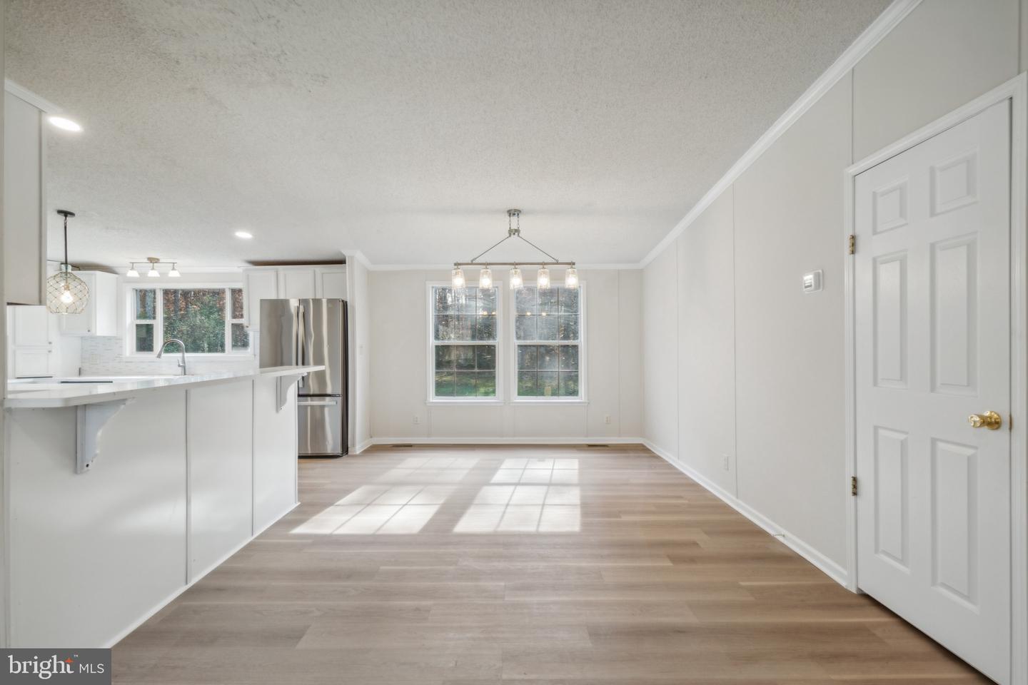 7211 LAKEWOOD LN, SPOTSYLVANIA, Virginia 22551, 4 Bedrooms Bedrooms, ,2 BathroomsBathrooms,Residential,For sale,7211 LAKEWOOD LN,VASP2032802 MLS # VASP2032802