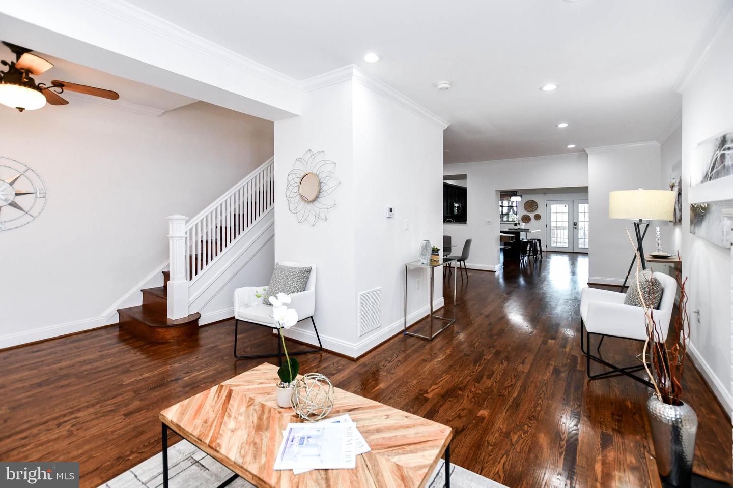 4504 NEW HAMPSHIRE AVE NW, WASHINGTON, District Of Columbia 20011, 4 Bedrooms Bedrooms, ,3 BathroomsBathrooms,Residential,For sale,4504 NEW HAMPSHIRE AVE NW,DCDC2198888 MLS # DCDC2198888