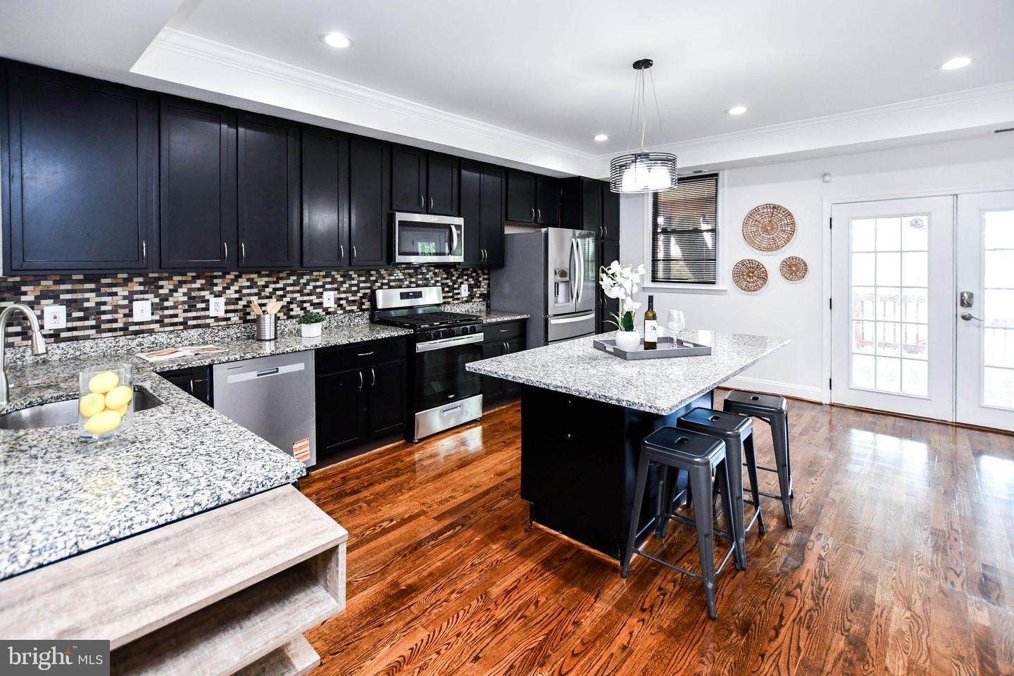 4504 NEW HAMPSHIRE AVE NW, WASHINGTON, District Of Columbia 20011, 4 Bedrooms Bedrooms, ,3 BathroomsBathrooms,Residential,For sale,4504 NEW HAMPSHIRE AVE NW,DCDC2198888 MLS # DCDC2198888