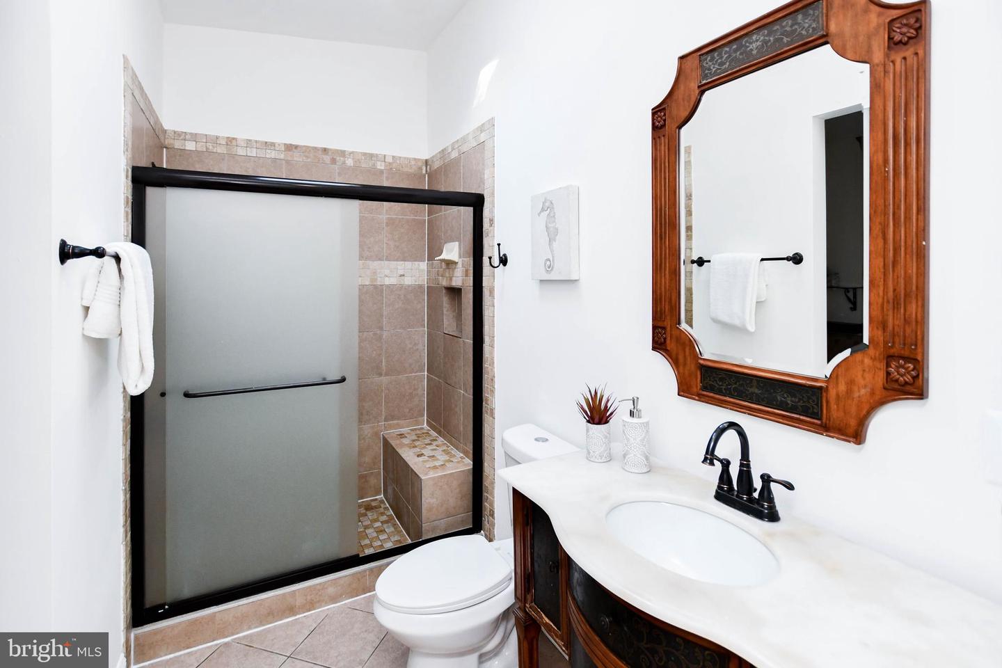 4504 NEW HAMPSHIRE AVE NW, WASHINGTON, District Of Columbia 20011, 4 Bedrooms Bedrooms, ,3 BathroomsBathrooms,Residential,For sale,4504 NEW HAMPSHIRE AVE NW,DCDC2198888 MLS # DCDC2198888