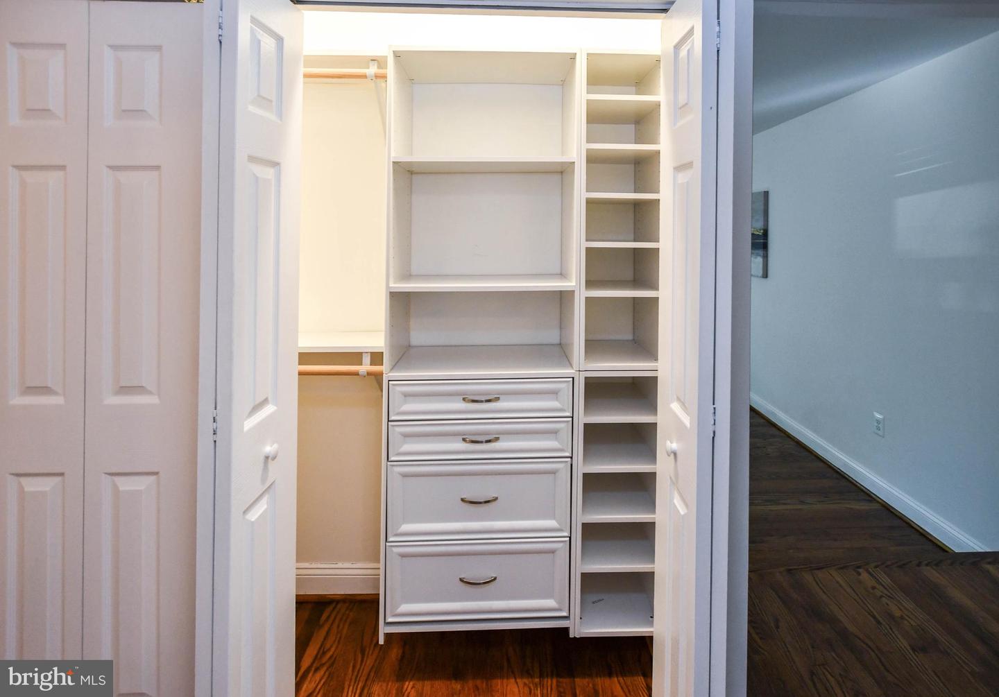 4504 NEW HAMPSHIRE AVE NW, WASHINGTON, District Of Columbia 20011, 4 Bedrooms Bedrooms, ,3 BathroomsBathrooms,Residential,For sale,4504 NEW HAMPSHIRE AVE NW,DCDC2198888 MLS # DCDC2198888
