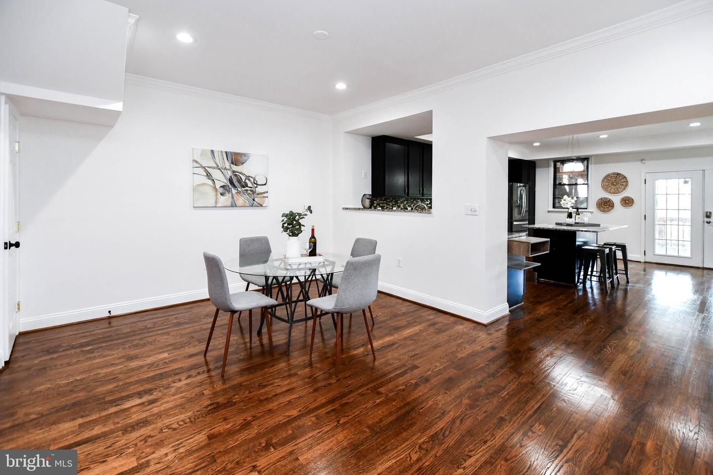 4504 NEW HAMPSHIRE AVE NW, WASHINGTON, District Of Columbia 20011, 4 Bedrooms Bedrooms, ,3 BathroomsBathrooms,Residential,For sale,4504 NEW HAMPSHIRE AVE NW,DCDC2198888 MLS # DCDC2198888