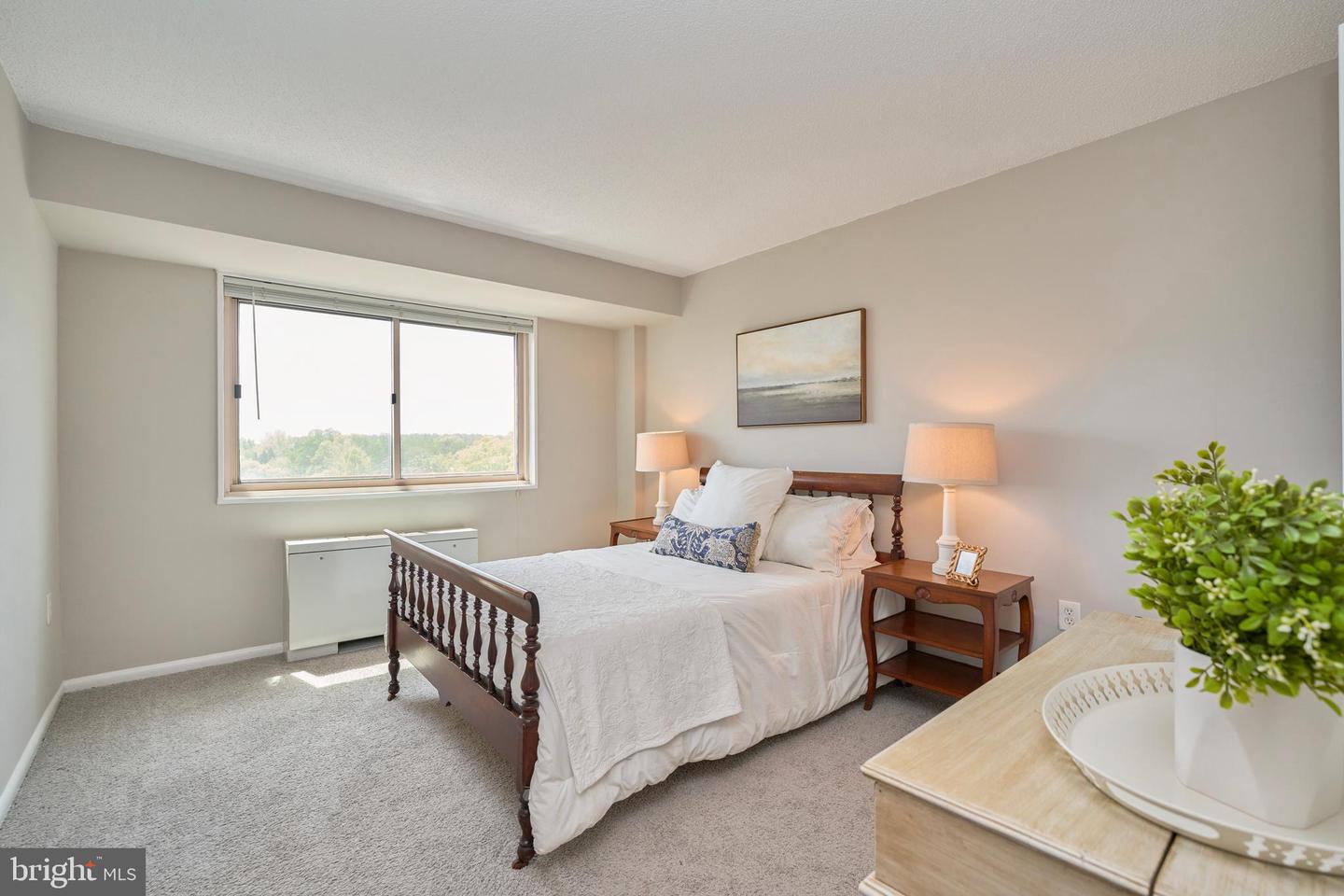 2500 N VAN DORN ST #1110, ALEXANDRIA, Virginia 22302, 1 Bedroom Bedrooms, ,1 BathroomBathrooms,Residential,For sale,2500 N VAN DORN ST #1110,VAAX2044922 MLS # VAAX2044922