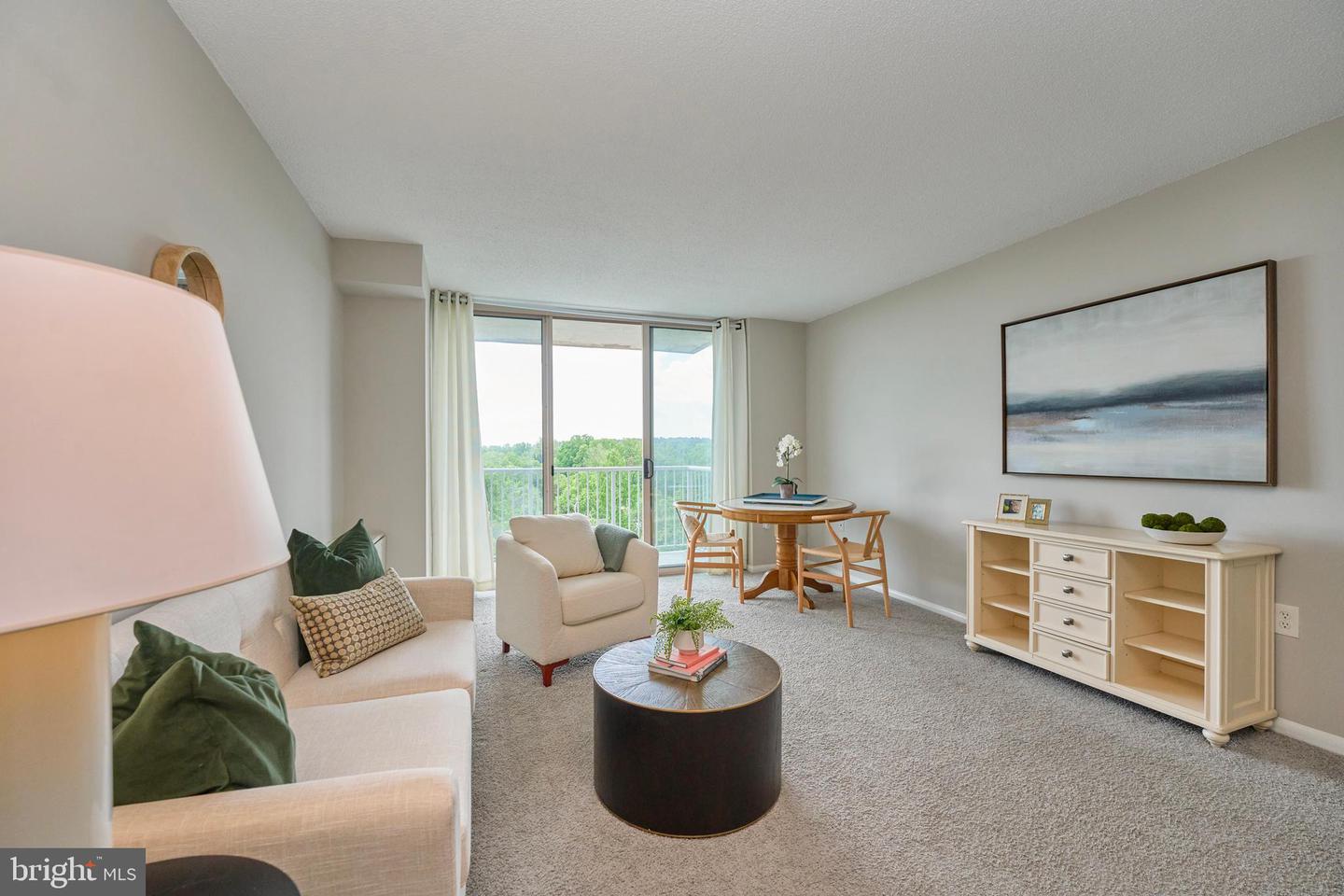 2500 N VAN DORN ST #1110, ALEXANDRIA, Virginia 22302, 1 Bedroom Bedrooms, ,1 BathroomBathrooms,Residential,For sale,2500 N VAN DORN ST #1110,VAAX2044922 MLS # VAAX2044922
