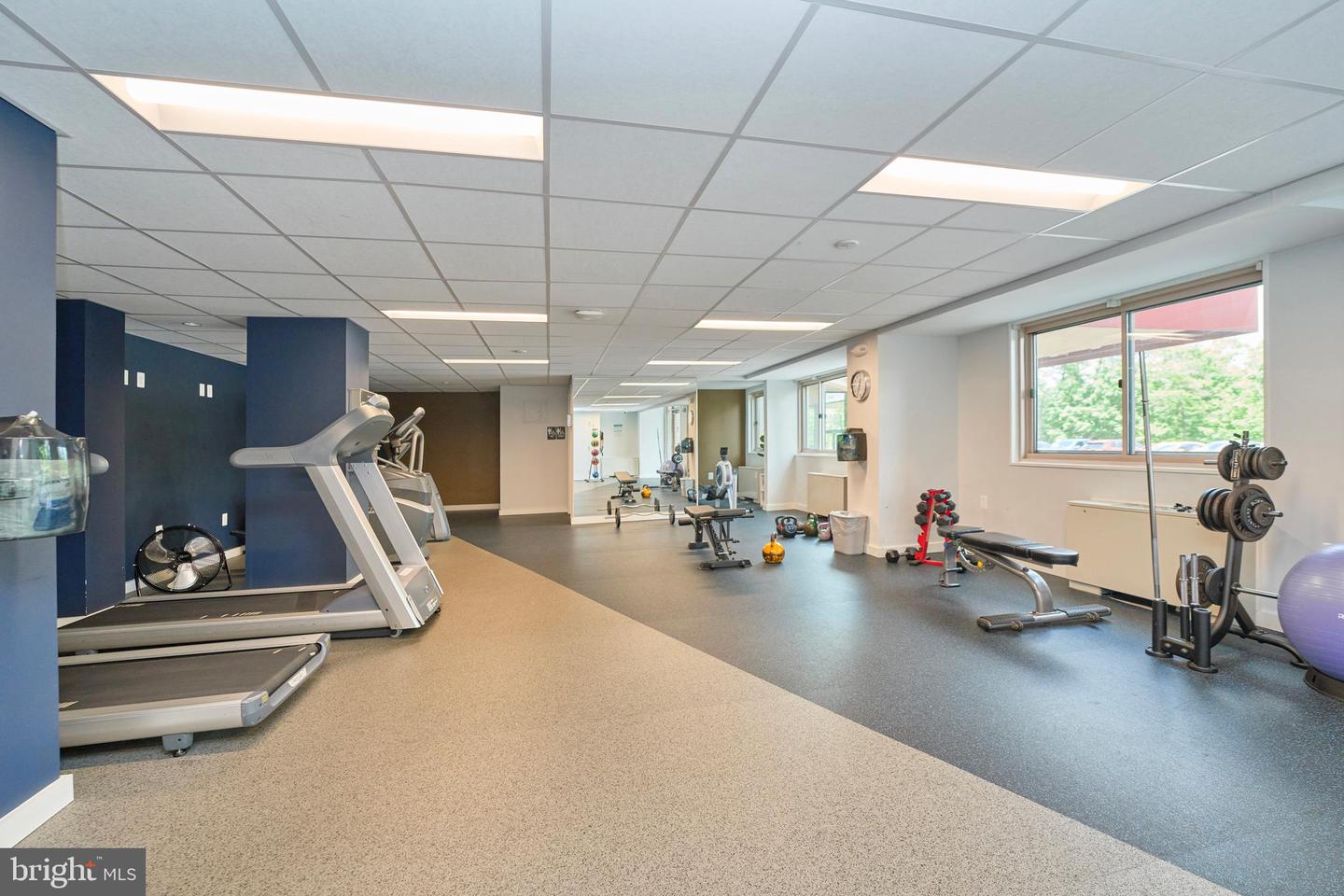 2500 N VAN DORN ST #1110, ALEXANDRIA, Virginia 22302, 1 Bedroom Bedrooms, ,1 BathroomBathrooms,Residential,For sale,2500 N VAN DORN ST #1110,VAAX2044922 MLS # VAAX2044922