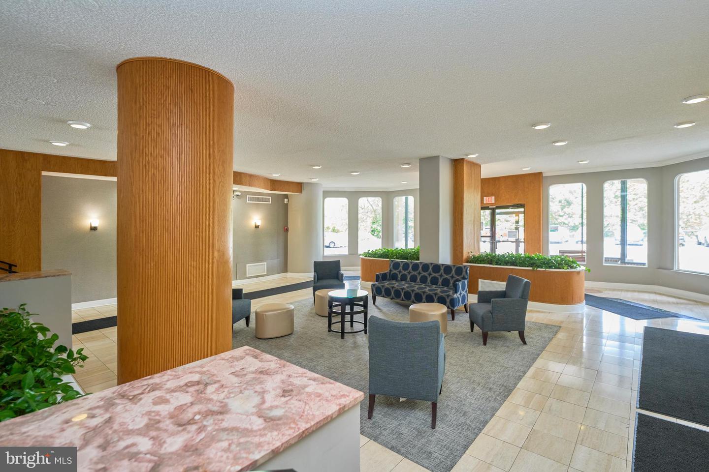 2500 N VAN DORN ST #1110, ALEXANDRIA, Virginia 22302, 1 Bedroom Bedrooms, ,1 BathroomBathrooms,Residential,For sale,2500 N VAN DORN ST #1110,VAAX2044922 MLS # VAAX2044922