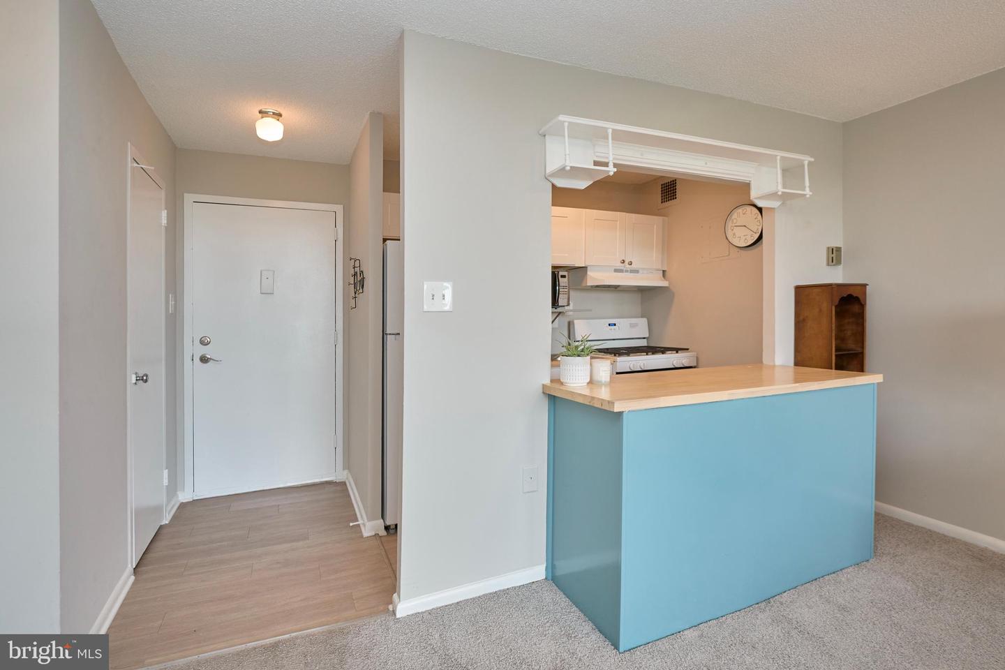 2500 N VAN DORN ST #1110, ALEXANDRIA, Virginia 22302, 1 Bedroom Bedrooms, ,1 BathroomBathrooms,Residential,For sale,2500 N VAN DORN ST #1110,VAAX2044922 MLS # VAAX2044922