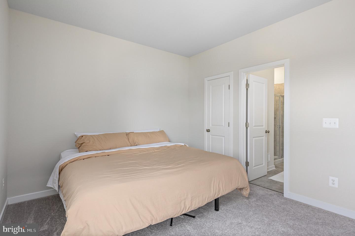2449 NEWTON DR, JEFFERSONTON, Virginia 22724, 5 Bedrooms Bedrooms, ,3 BathroomsBathrooms,Residential,For sale,2449 NEWTON DR,VACU2010462 MLS # VACU2010462