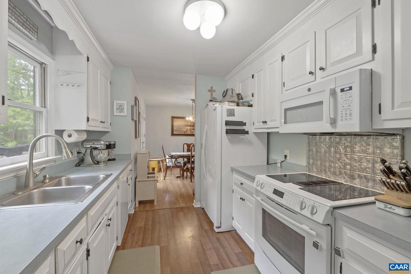 1181 THREE CHOPT RD, KENTS STORE, Virginia 23084, 3 Bedrooms Bedrooms, ,2 BathroomsBathrooms,Residential,For sale,1181 THREE CHOPT RD,664048 MLS # 664048