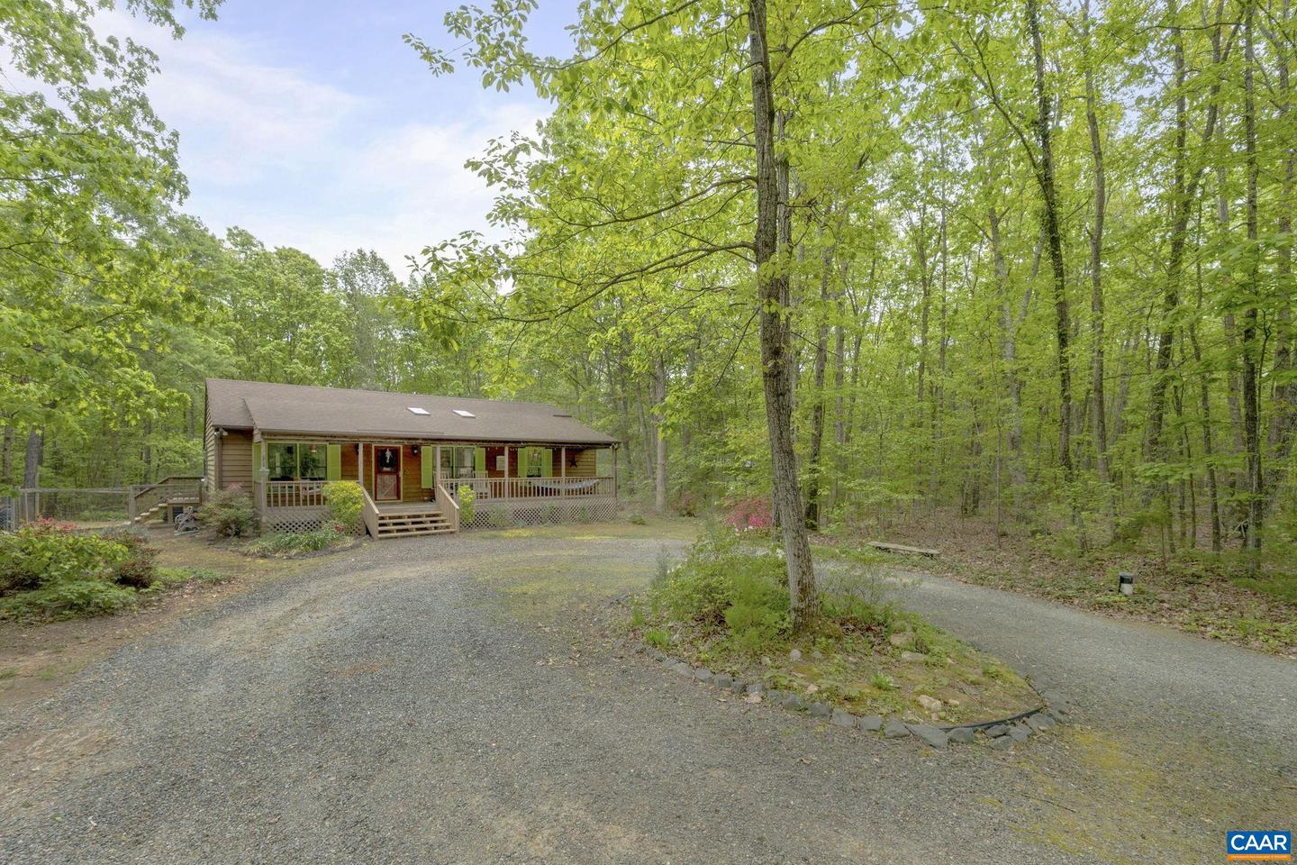 1181 THREE CHOPT RD, KENTS STORE, Virginia 23084, 3 Bedrooms Bedrooms, ,2 BathroomsBathrooms,Residential,For sale,1181 THREE CHOPT RD,664048 MLS # 664048